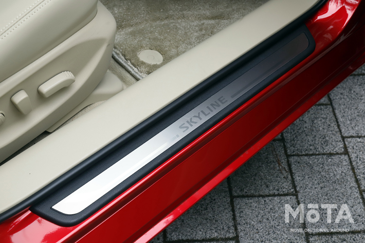 日産 スカイライン