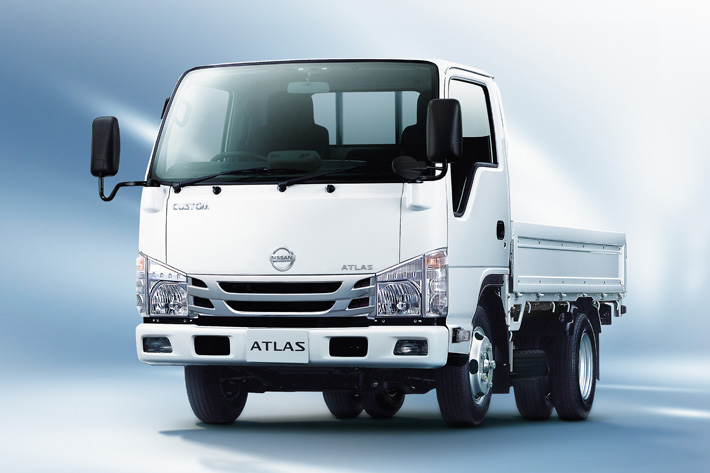 日産 小型トラック「アトラス ディーゼル（1.55t）」を発表｜排出ガス
