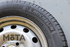 愛車のルノー トゥインゴ イージー キャンバストップ[1996年式]“弐号機”にもともと装着されていたタイヤ(サイズ：微妙に大きい155/70R13)