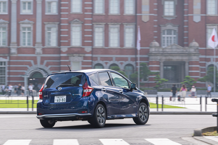 ノートe-POWER AUTECH