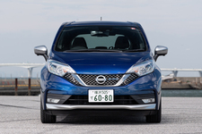 ノートe-POWER AUTECH