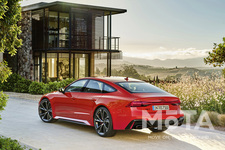 アウディ 新型RS 7 スポーツバックが登場