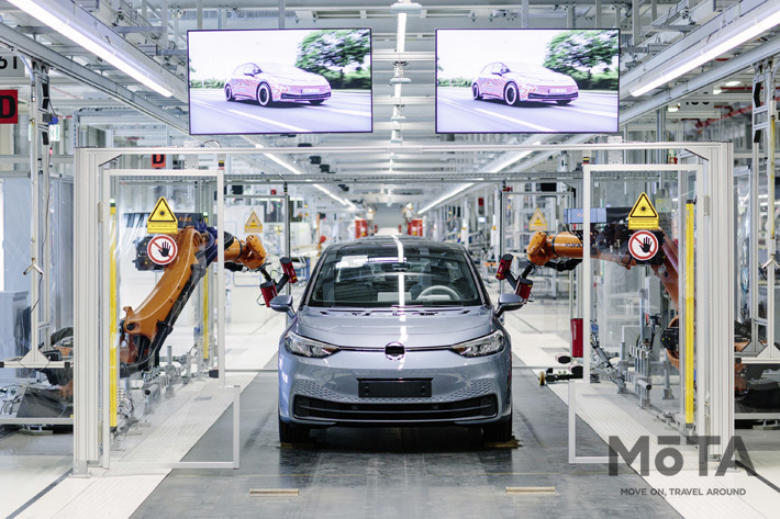 VWをはじめヨーロッパの自動車工場は稼働停止中で再開のめどはまだ……