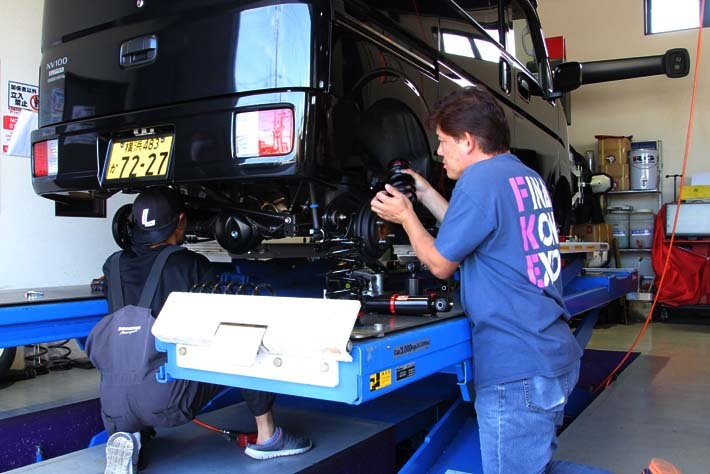 ファイナルコネクションでは、事前予約が必要だが、取り付けやセッティングも行ってくれる