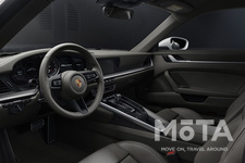 ポルシェ 新型911カレラ4/カレラ4カブリオレが登場