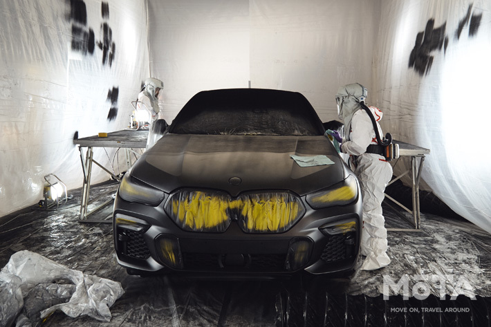 Bmw 世界で最も黒い新型x6 を世界初公開 業界先取り 業界ニュース 自動車ニュース21国産車から輸入車まで Mota Bmw 世界で最も黒い新型x6 を世界初公開 業界先取り 業界ニュース 自動車ニュース21国産車から輸入車まで Mota