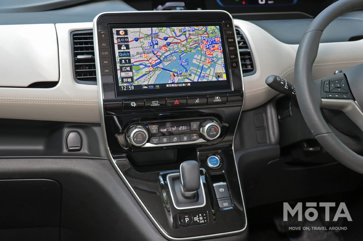 日産 新型セレナ e-POWERハイウェイスターV