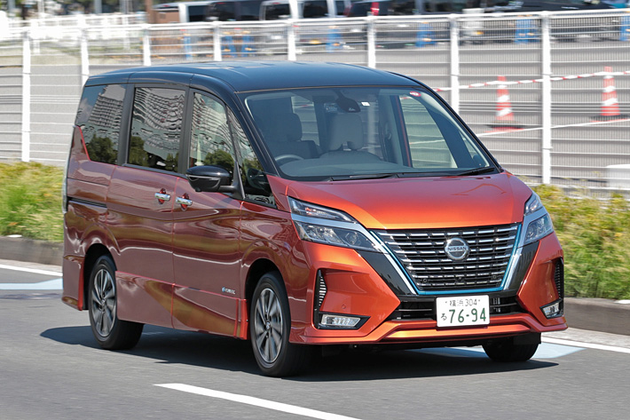 日産 新型セレナe Powerハイウェイスター 実燃費レポート オラオラ顔に進化した人気ミニバンの実燃費は 1 4 低燃費 にこだわるなら 最新の実燃費が丸わかり 燃費レポート Mota