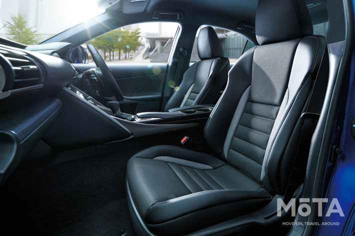 レクサス Lcとisに特別仕様車が登場 業界先取り 業界ニュース 自動車ニュース21国産車から輸入車まで Mota