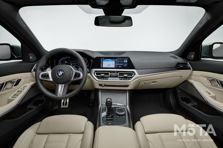 BMW 新型3シリーズ ツーリング M Sport