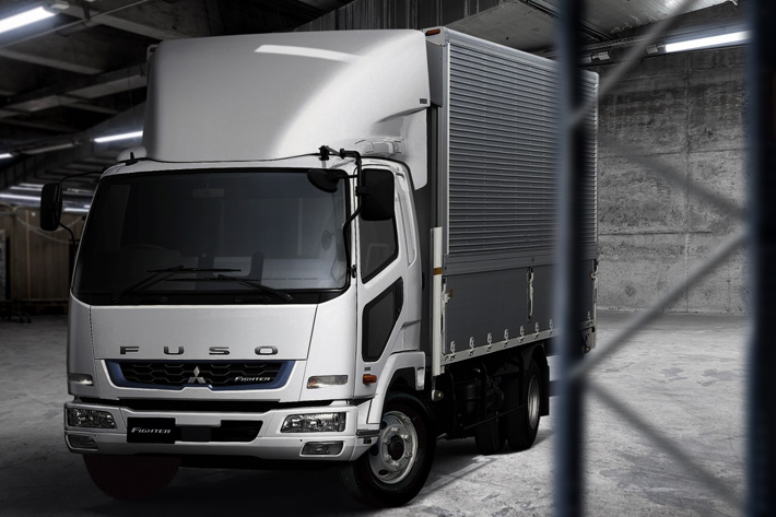 三菱ふそう 中型トラック ファイター 19年モデルが登場 業界先取り 業界ニュース 自動車ニュース21国産車から輸入車まで Mota 三菱ふそう 中型トラック ファイター 19年モデルが登場 業界先取り 業界ニュース 自動車ニュース21国産車から輸入車まで Mota