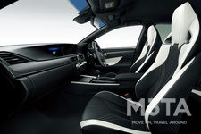 レクサス GS F 「インテリアカラー：ブラック＆アクセントホワイト」