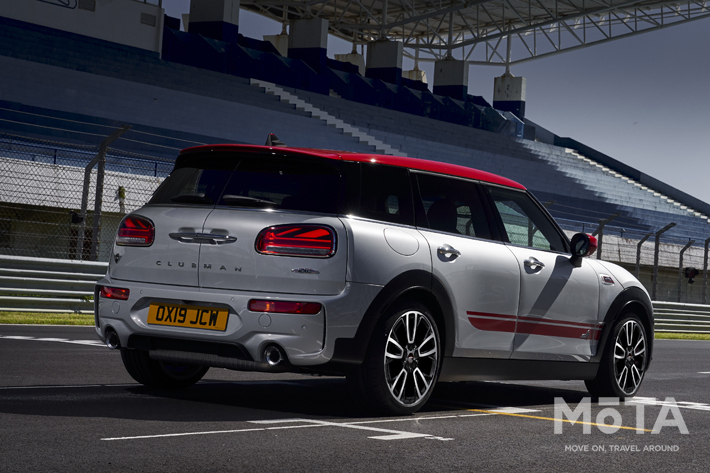 新型MINI John Cooper Works CLUBMAN / CROSSOVER