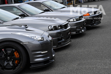32GT-R、33GT-R、34GT-R、35GT-Rのすべて 計 四冊 32GT-R、33GT-R、34GT-R、35GT-Rのすべて 計 四冊