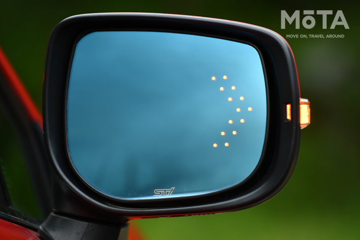 スバル インプレッサ スポーツ STIパーツ装着者