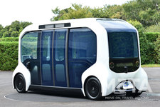 トヨタ「e-Palette(イー・パレット)」東京2020オリンピック・パラリンピック仕様[Autono-MaaS専用EV／東京モーターショー2019 トヨタ自動車ブース出展車両(参考出品)]