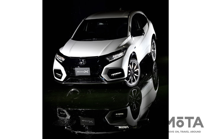 ホンダアクセス ヴェゼル ツーリング Modulo X・Honda SENSING 外装色：プラチナホワイト・パール