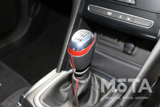 ルノー メガーヌR.S.トロフィー