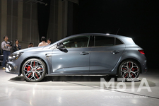 ルノー メガーヌR.S.トロフィー