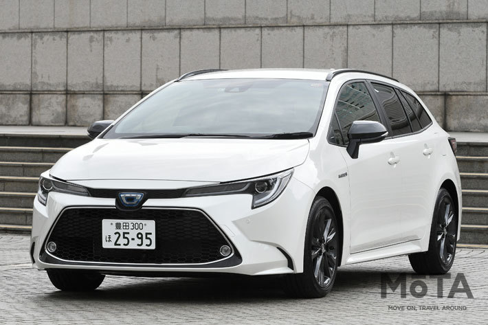 トヨタ 新型カローラツーリング(ワゴン) HYBRID W×B[FF]