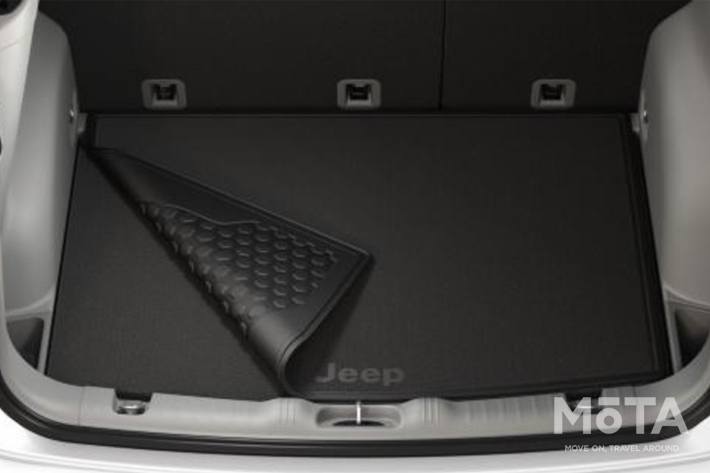 FCAジャパン 限定車「Jeep Compass S Model」