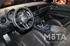 アルファロメオ ジュリアクアドリフォリオ F1トリビュート