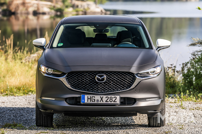 マツダの電気自動車プロトタイプ「e-TPV」