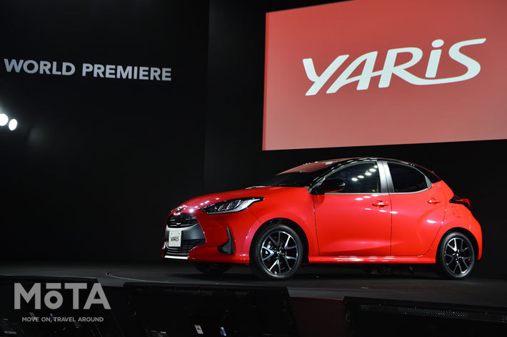 トヨタ ヤリス HYBRID G(ボディカラー：コーラルクリスタルシャイン×ブラック2トーン/プロトタイプ)｜トヨタ新型コンパクトカー「YARIS(ヤリス)」 WORLD PREMIERE(2019年10月16日)
