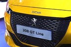 プジョー 新型208 GT LINE