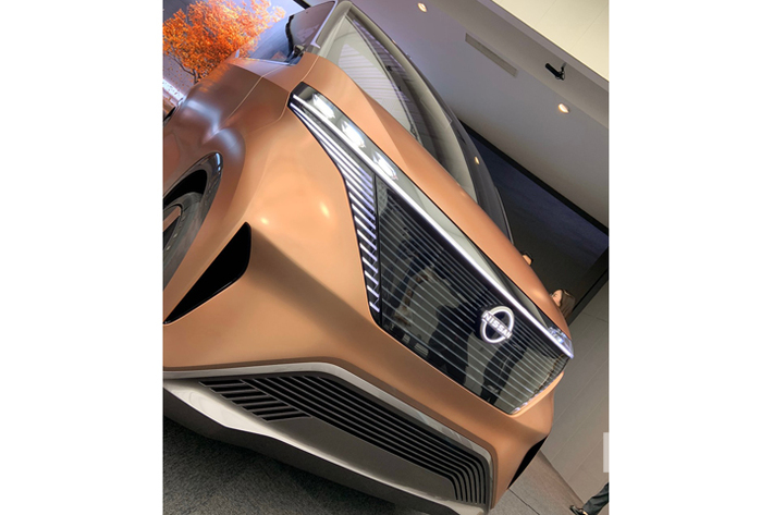 電気自動車（EV）のコンセプトカー「ニッサン IMk」