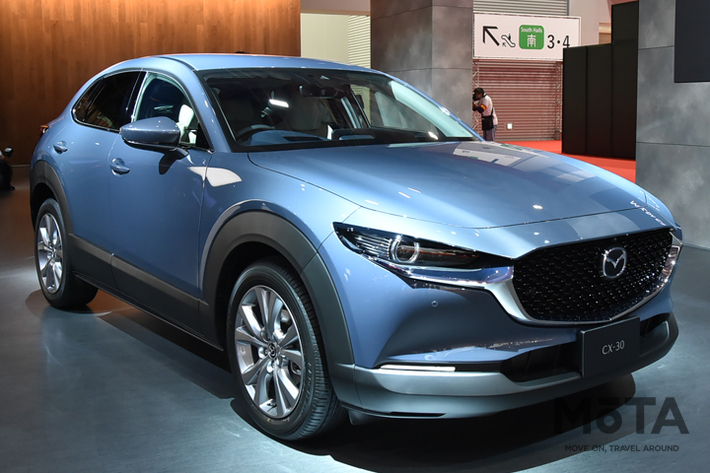 マツダ CX-30
