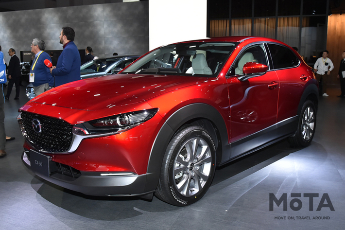 マツダ CX-30