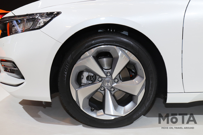 ホンダ 新型アコード