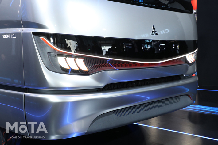 燃料電池トラック登場！ 三菱ふそうは世界初公開モデルを中心に展示【東京モーターショー2019】