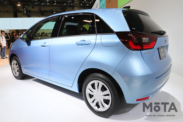 ホンダ 新型フィット BASIC