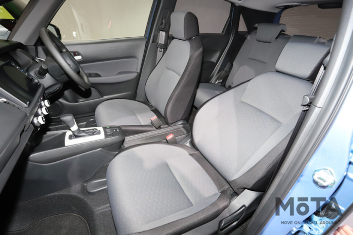 ホンダ 新型フィット BASIC