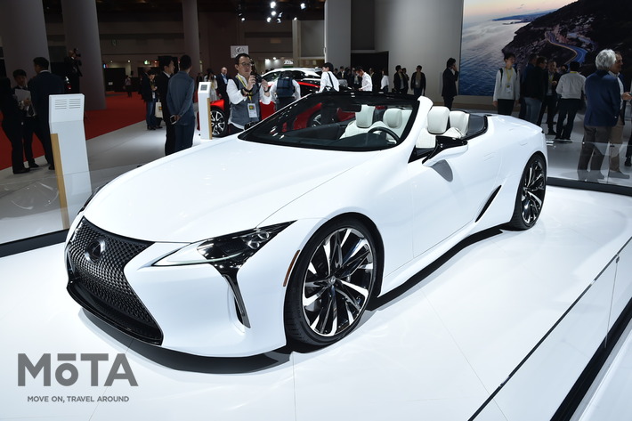 LEXUS LCなのに屋根がない!?「LCコンバーチブルコンセプト」が登場【東京モーターショー2019】