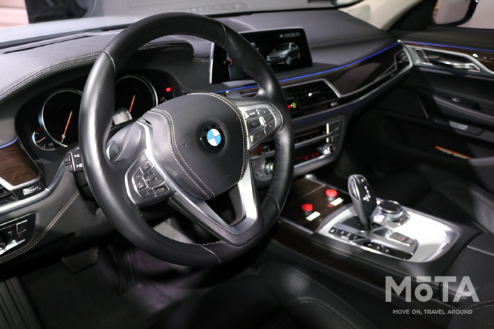 BMW 7シリーズレベル4デモカー