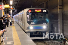 平日の夜にモーターショー見学｜JR埼京線に直通運転するりんかい線(JR渋谷駅にて)【東京モーターショー2019】