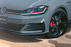 フォルクスワーゲン 限定車 Golf GTI TCR ボディカラー：ピュアグレー/ブラックルーフ