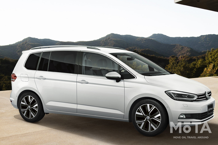 フォルクスワーゲン ゴルフ Touran TDI Premium