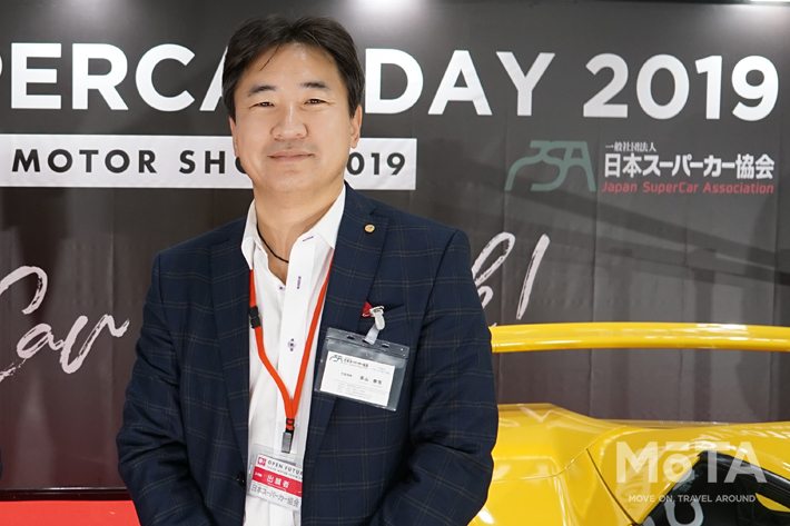 TOKYO SUPERCAR DAY（東京スーパーカーデイ）2019 特別企画 一般社団法人日本スーパーカー協会代表理事の須山 泰宏さん（右）