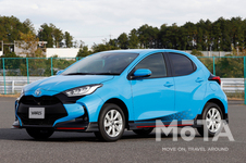 トヨタ 新型ヤリス（プロトタイプ） 用品装着車