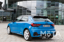 アウディ 新型A1スポーツバック（欧州仕様）