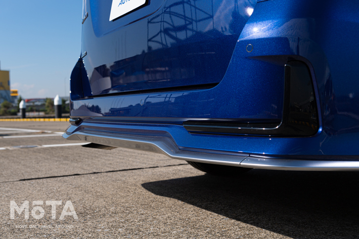 日産 セレナAUTECH│リヤエアロバンパー