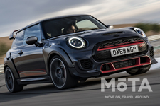 MINI史上最速モデル MINI John Cooper Works GP