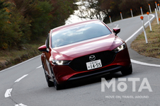 マツダ MAZDA3 FASTBCK X L Package／エンジンタイプ：SKYACTIV X 2.0（6AT）