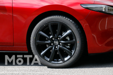 マツダ MAZDA3 FASTBCK X L Package／エンジンタイプ：SKYACTIV X 2.0（6AT）