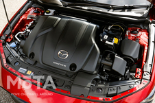 マツダ MAZDA3 FASTBCK X L Package／エンジンタイプ：SKYACTIV X 2.0（6AT）