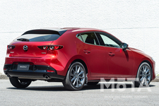 マツダ MAZDA3 FASTBCK XD L Package／エンジンタイプ：SKYACTIV D 1.8